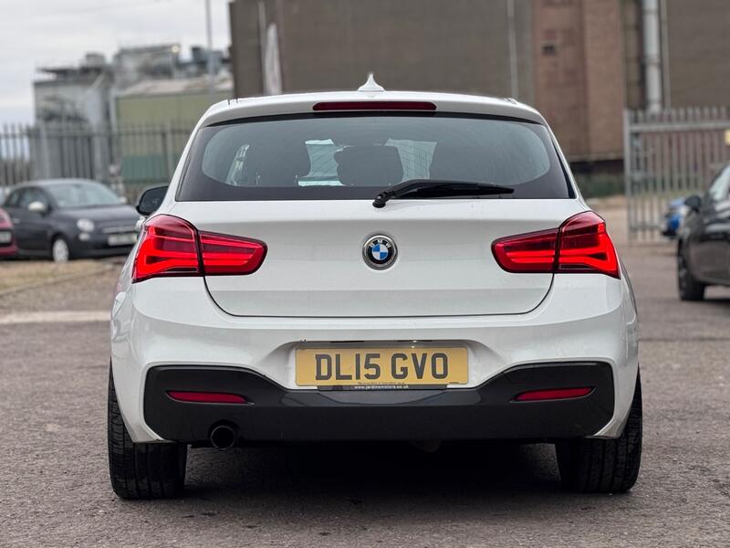 BMW 1 SERIES