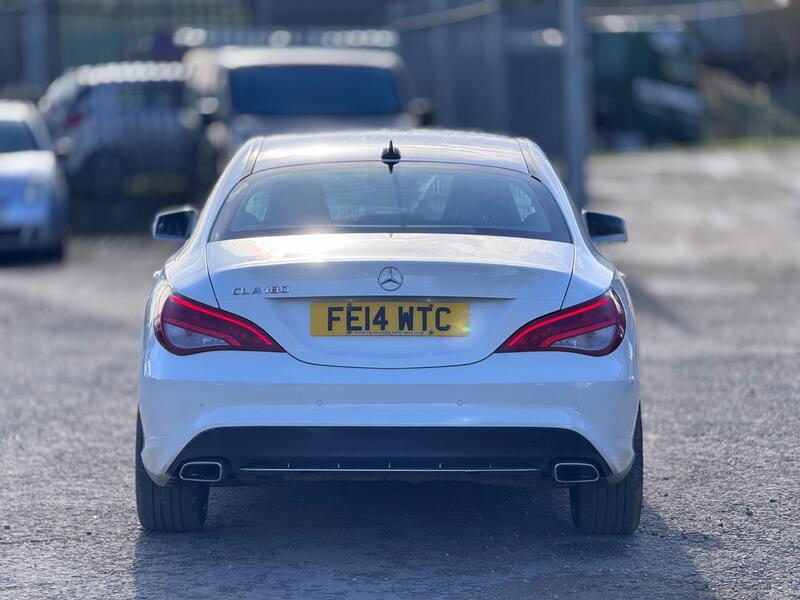 MERCEDES-BENZ CLA