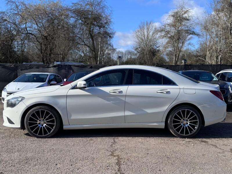 MERCEDES-BENZ CLA