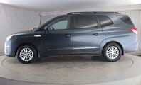 SSANGYONG TURISMO